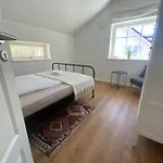 Δωμάτια σε οικογενειακή κατοικία Smaland, 2 Apartments, 11 Gaeste Bei Berlin