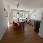 Δωμάτια σε οικογενειακή κατοικία Smaland, 2 Apartments, 11 Gaeste Bei Berlin