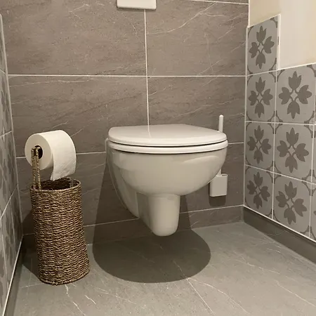 Smaland, 2 Apartments, 11 Gaeste Bei Berlin Δωμάτια σε οικογενειακή κατοικία Glienicke/Nordbahn