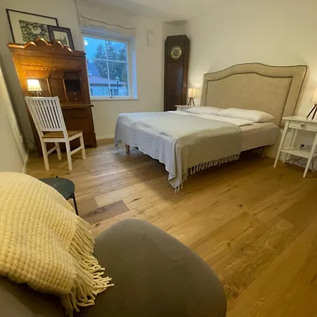 Smaland, 2 Apartments, 11 Gaeste Bei Berlin *