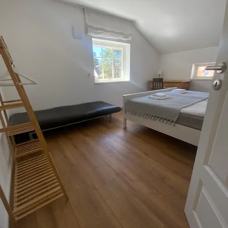 Smaland, 2 Apartments, 11 Gaeste Bei Berlin Δωμάτια σε οικογενειακή κατοικία Glienicke/Nordbahn