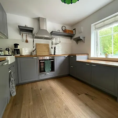 Δωμάτια σε οικογενειακή κατοικία Smaland, 2 Apartments, 11 Gaeste Bei Berlin *