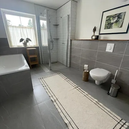 Smaland, 2 Apartments, 11 Gaeste Bei Berlin * Glienicke/Nordbahn