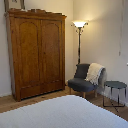 Smaland, 2 Apartments, 11 Gaeste Bei Berlin Glienicke/Nordbahn