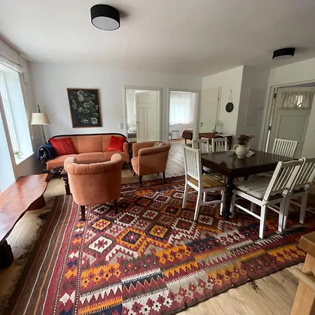 Smaland, 2 Apartments, 11 Gaeste Bei Berlin Δωμάτια σε οικογενειακή κατοικία Glienicke/Nordbahn