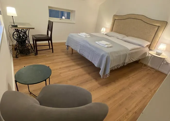 Smaland, 2 Apartments, 11 Gaeste Bei Berlin