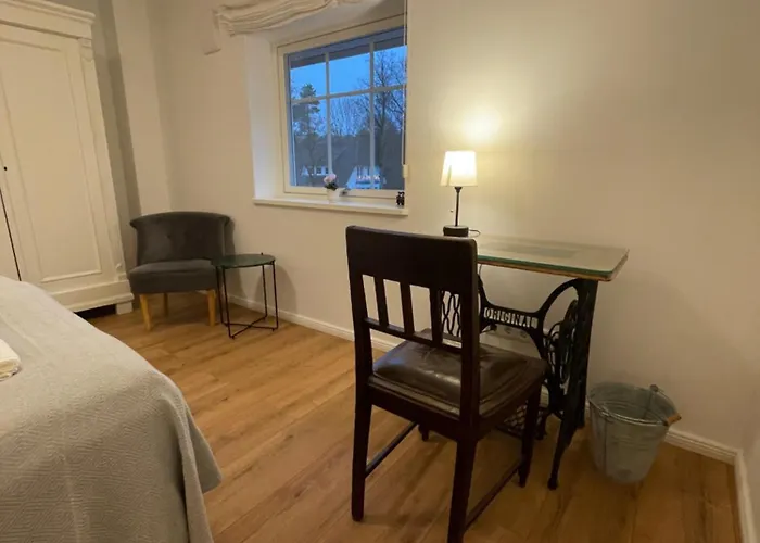 民宿 Smaland, 2 Apartments, 11 Gaeste Bei Berlin *