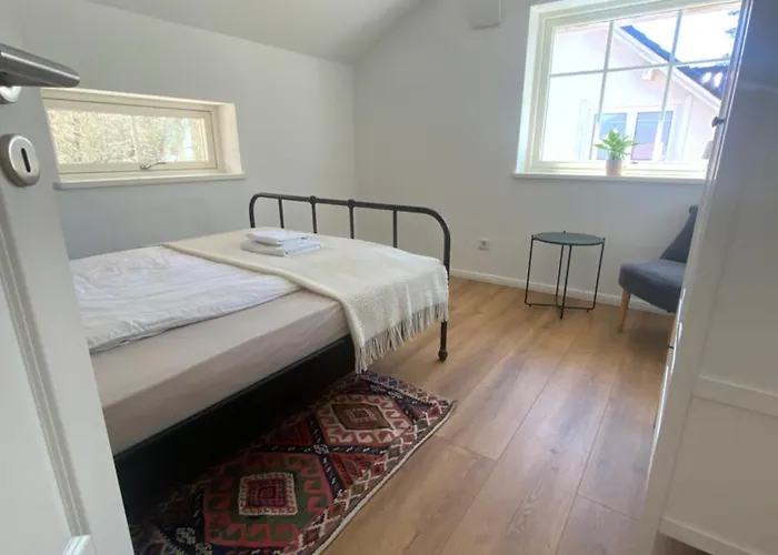 民宿 Smaland, 2 Apartments, 11 Gaeste Bei Berlin