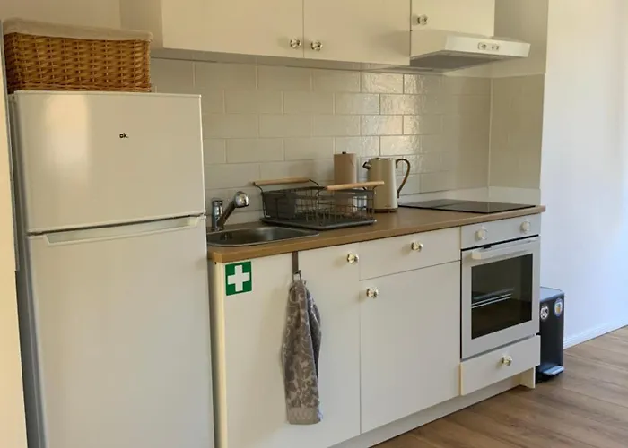 民宿 Smaland, 2 Apartments, 11 Gaeste Bei Berlin 克里尼克