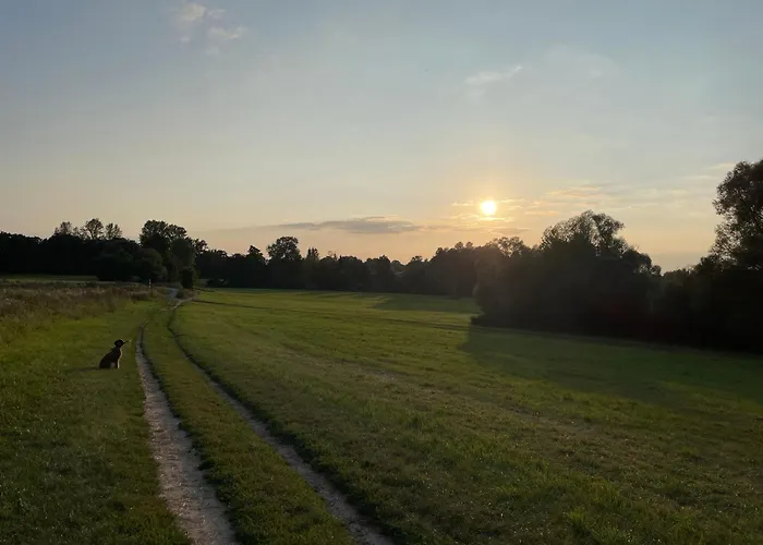 民宿 Smaland, 2 Apartments, 11 Gaeste Bei Berlin 克里尼克